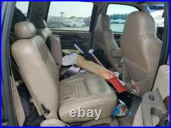Tan Second Row Center Seat Belt Buckle Fits 00 01 02 03 04 05 Ford Excursion